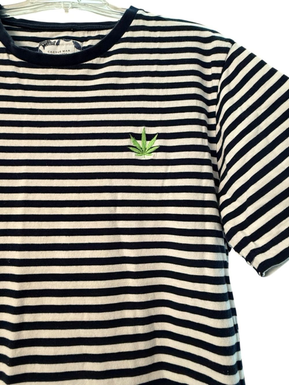 Cactus Man Ricky Singh Tee Mens XL Striped Streetwear Leaf Graphic